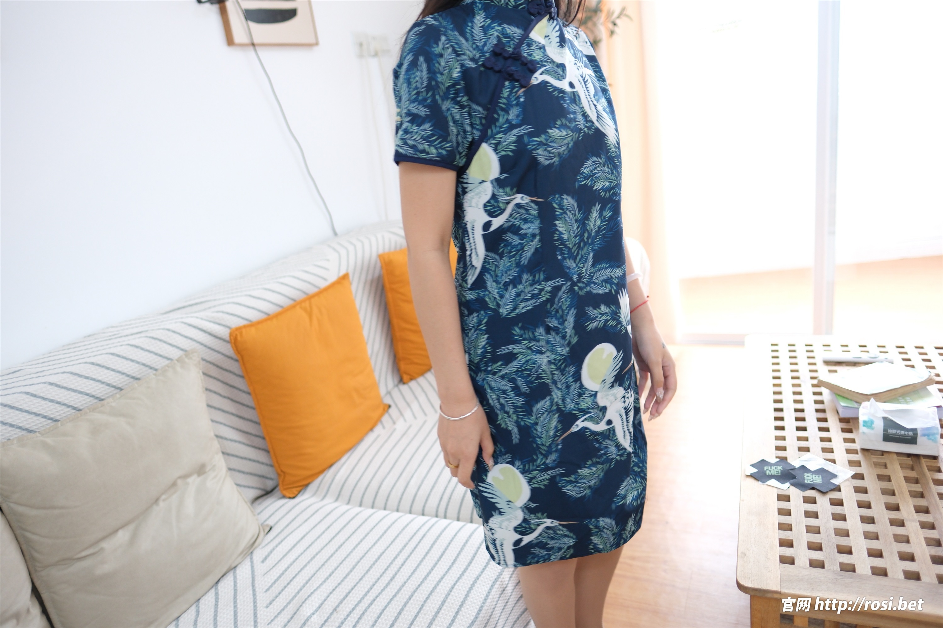 ROSI写真 2024.11.04 NO.4718